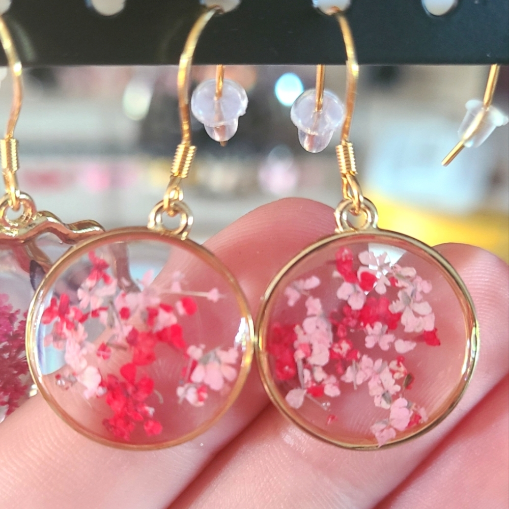 Red and Pink Pressed Flower Circular Earrings